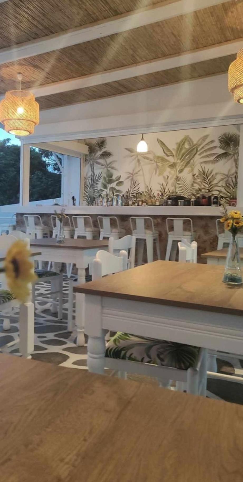 Aparthotel Bay'S Spétses Zewnętrze zdjęcie