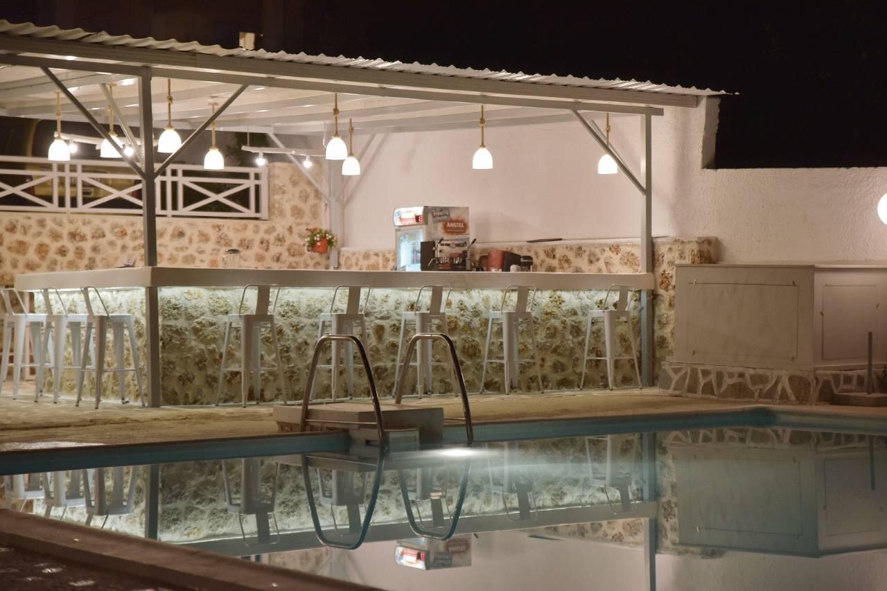 Aparthotel Bay'S Spétses Zewnętrze zdjęcie